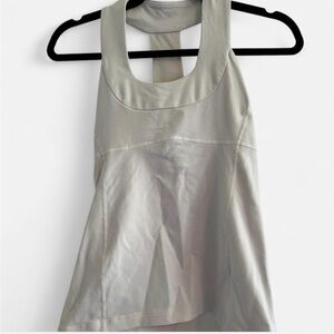 White lululemon tank, size 6